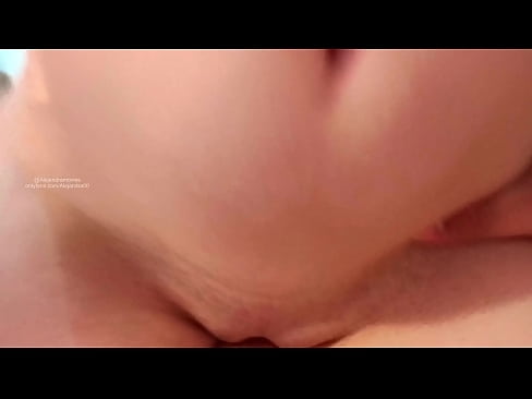 ❤️ Je dormais dans la chambre de ma sœur et je me suis réveillé comme ça. ❤️ Fuck vidéo at us ❌❤