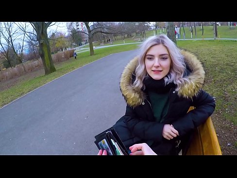 ❤️ Avaler le sperme chaud d'un étranger pour de l'argent - pipe dans le parc par Eva Elfie ❤️ Fuck vidéo at us ❌❤